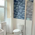 Гостевой дом Invergarry Only For Adults 4*