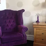 בית הארחה Invergarry Only For Adults