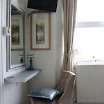 Гостевой дом Invergarry Only For Adults