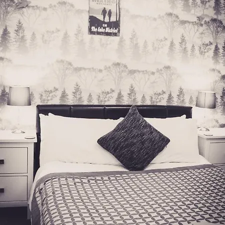 Invergarry Only For Adults 4*