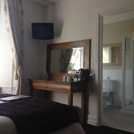 Invergarry Only For Adults Pensionat 4*