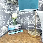 Vendégház Invergarry Only For Adults