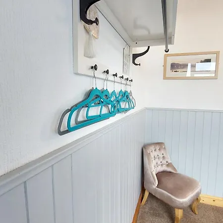 Invergarry Only For Adults 4*